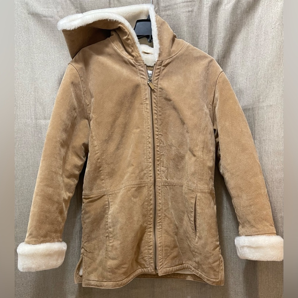 St. John’s Bay leather jacket, Sherpa lining medium